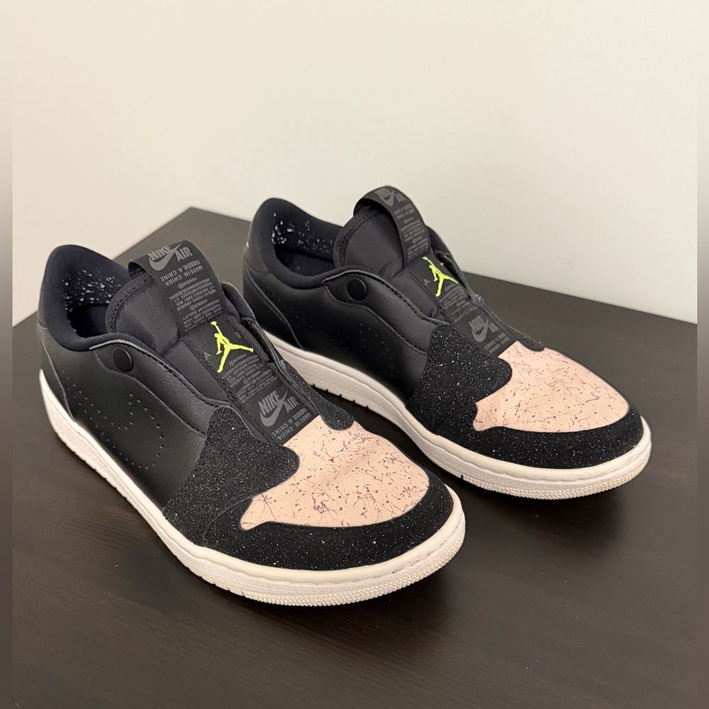 Women’s Air Jordan 1 Retro Low Slip Sneakers Size 8 - Picture 4 of 11